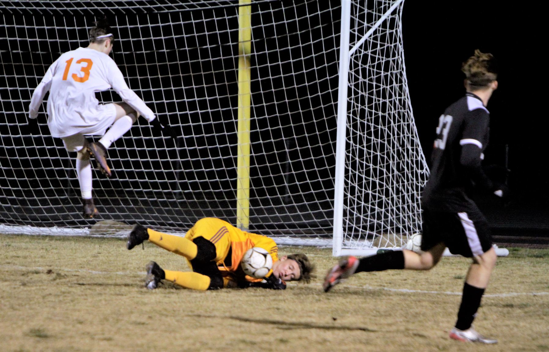 012120NipomoSoccer03.JPG